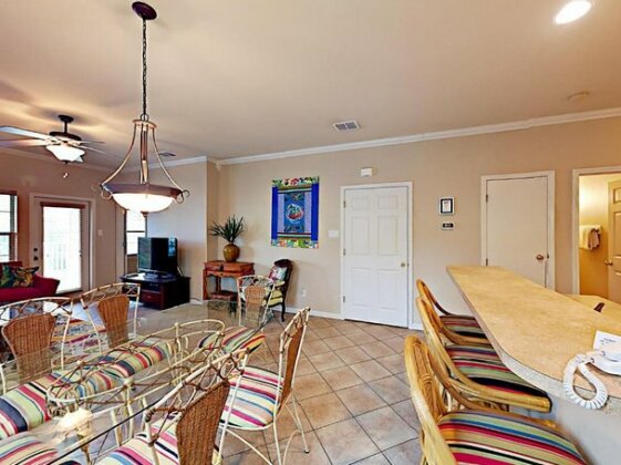 701ns Barefoot Getaway - Two Bedroom Townhome - Photo5