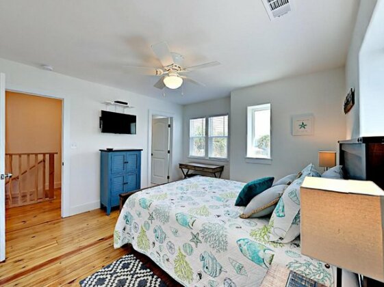 After Beach Delight 503 - Three Bedroom Townhome - Photo2