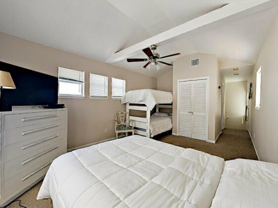 Casa Getaway - Two Bedroom Home - Photo3