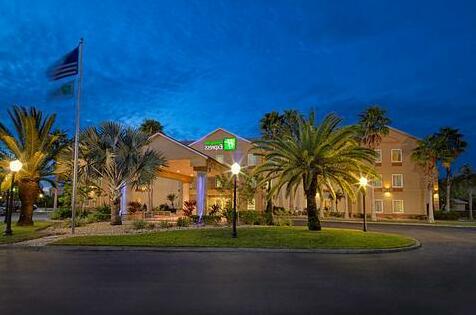 Holiday Inn Express & Suites Port Charlotte