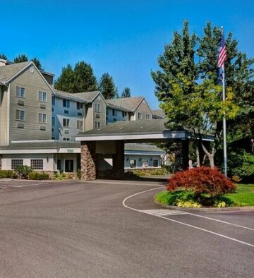 Country Inn & Suites by Radisson Portland International Airport OR