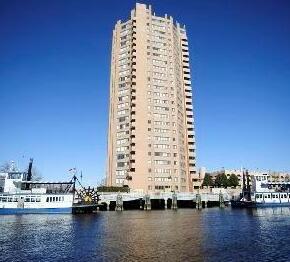 Oakwood Apartments at Harbor Tower Portsmouth Virginia
