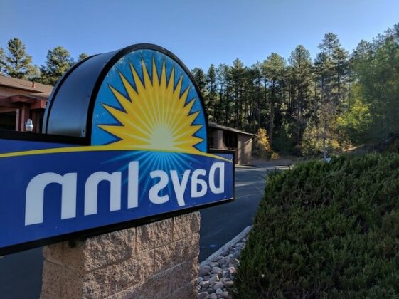 Days Inn by Wyndham Prescott - Photo2