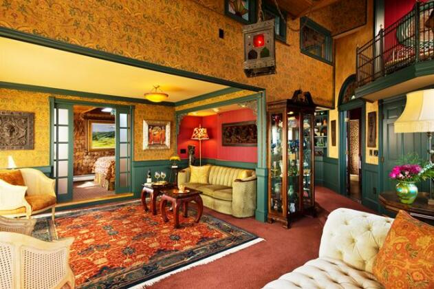 Lands End Inn - Adults Only - Photo4