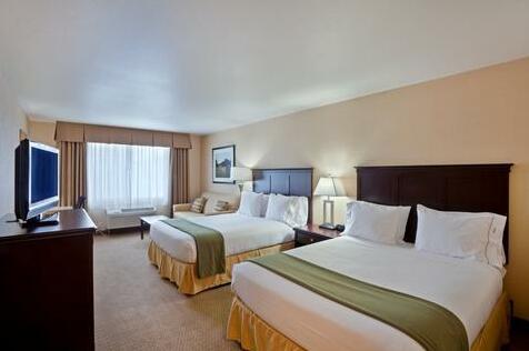 Holiday Inn Express & Suites Pullman - Photo5