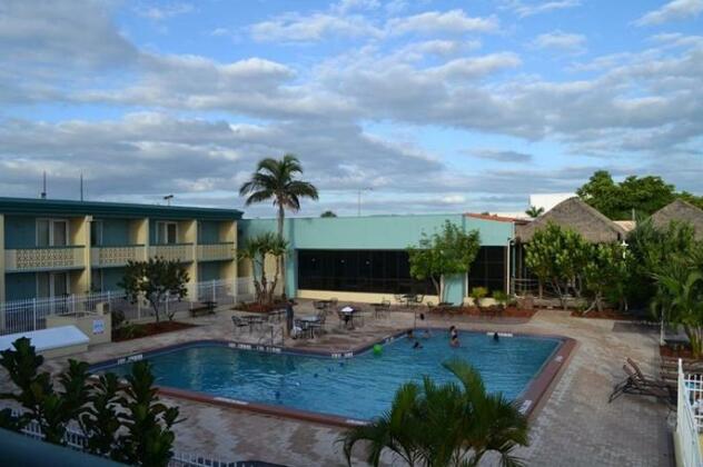 Punta Gorda Waterfront Hotel & Suites