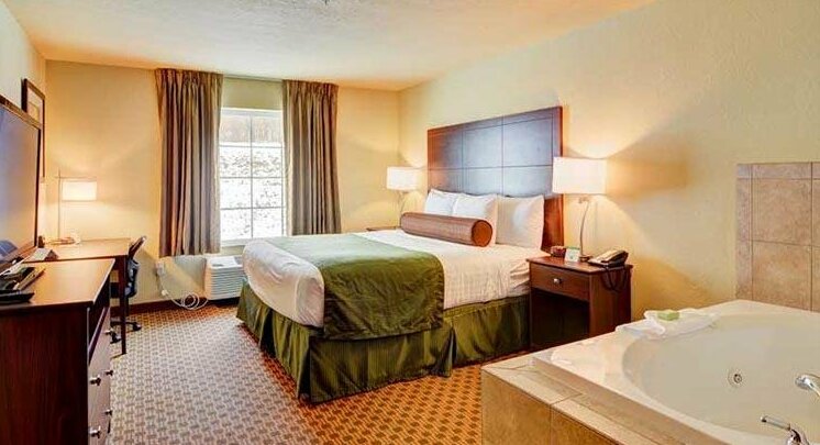 Cobblestone Hotel & Suites - Punxsutawney - Photo2