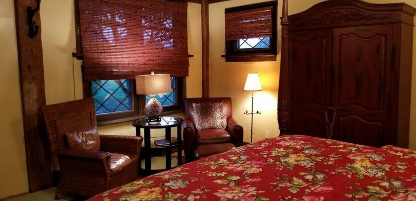 Inn at Clearwater Pond - Photo4