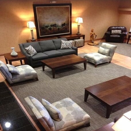 Town & Country Inn and Suites - Photo3