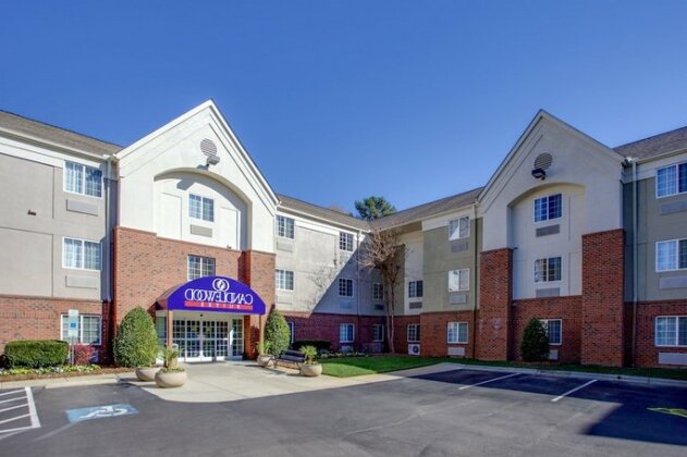 Candlewood Suites Raleigh Crabtree - Photo2