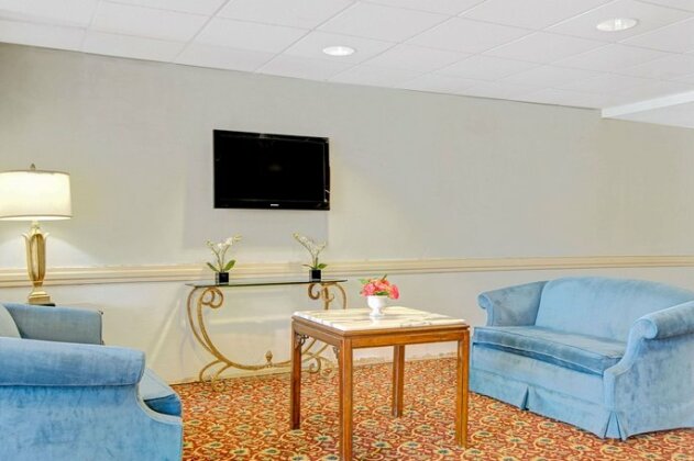 Microtel Inn & Suites by Wyndham Raleigh - Photo3