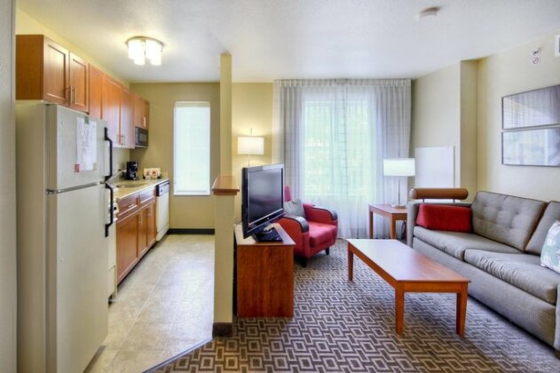 TownePlace Suites Raleigh Cary/Weston Parkway - Photo2