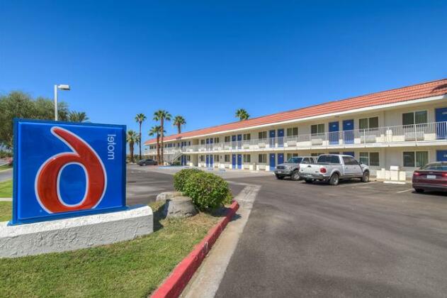 Motel 6 Palm Springs - Rancho Mirage - Photo4