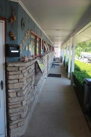 Wisconsin Aire Motel - Photo4