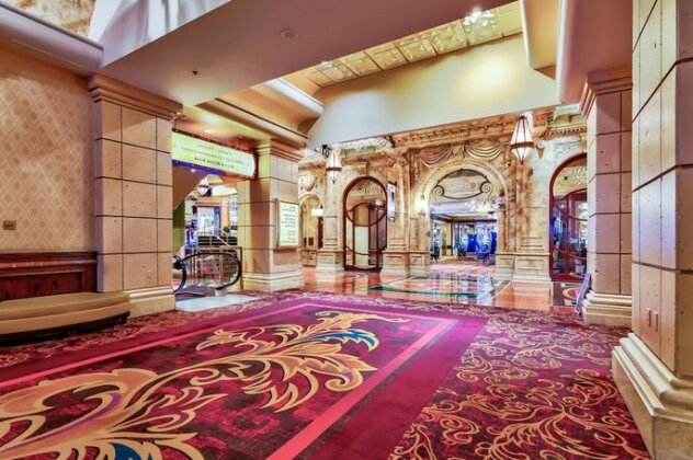 Eldorado Resort Casino at THE ROW - Photo3