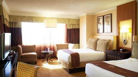 Harrah's Reno Hotel & Casino - Photo2