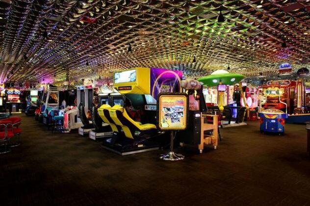 Peppermill Resort Spa Casino - Photo3