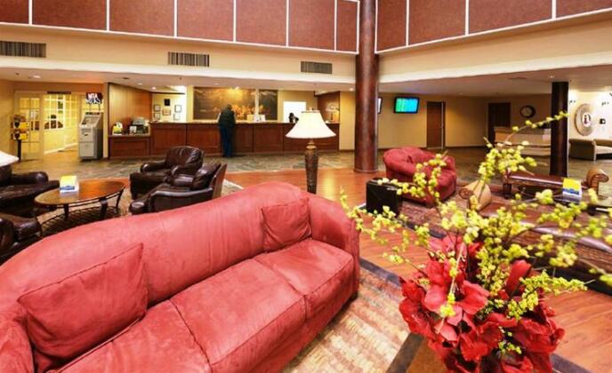 SureStay Plus Hotel by Best Western Reno Airport - Photo5