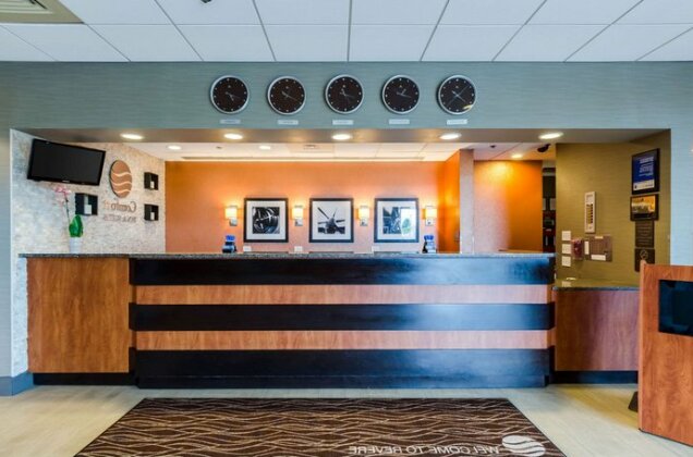 Comfort Inn & Suites Logan International Airport - Photo3