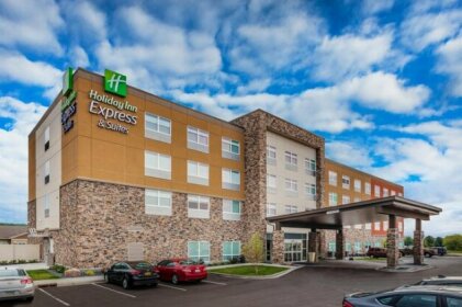 Holiday Inn Express & Suites - Rice Lake
