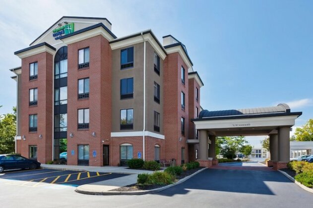 Holiday Inn Express Hotel & Suites Cleveland-Richfield - Photo2