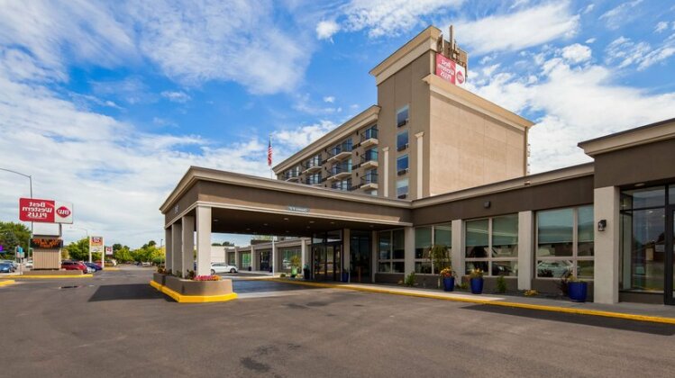 Best Western Plus Columbia River Hotel & Conference Center - Photo2