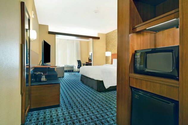 Fairfield Inn & Suites by Marriott Savannah SW/Richmond Hill - Photo2