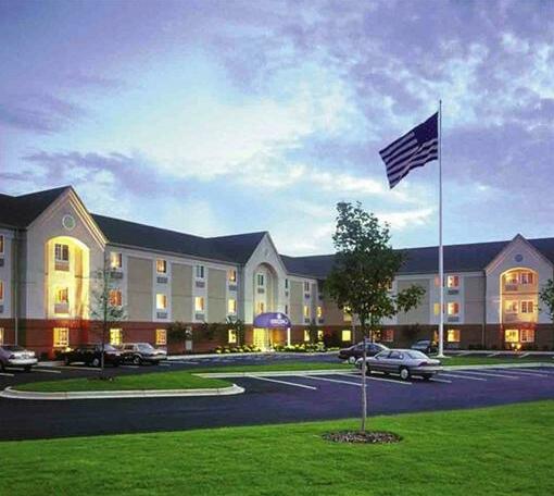 Candlewood Suites Richmond - South