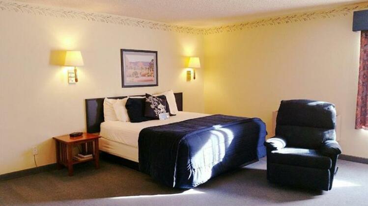 Rodeway Inn & Suites Ridgecrest - Photo3