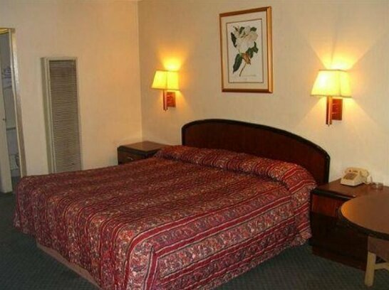 Travel Inn and Suites Ridgecrest - Photo3