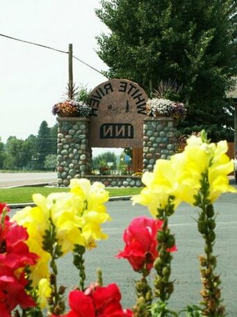 White River Inn - Photo2