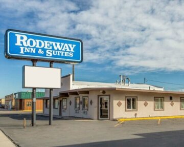 Rodeway Inn & Suites Riverton