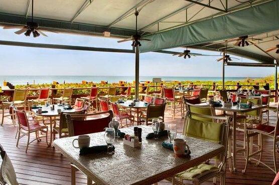Hilton Singer Island Oceanfront Resort - Photo2