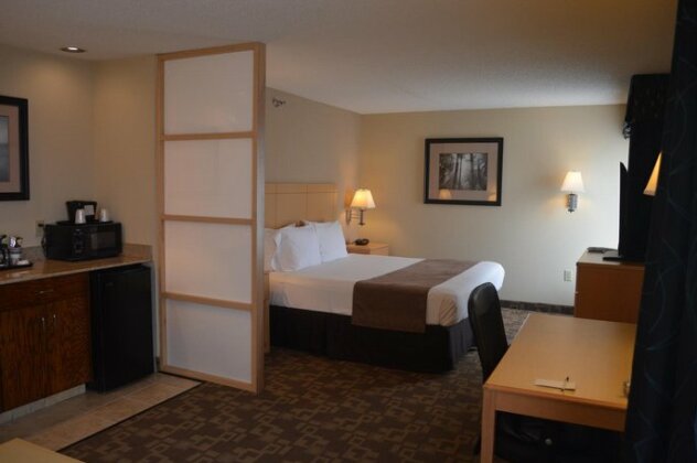 SureStay Plus Hotel By Best Western Roanoke Rapids - Photo5