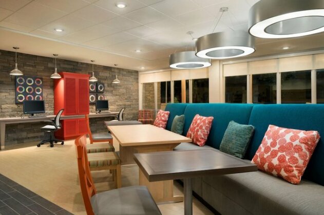 Home2 Suites by Hilton Roanoke - Photo3