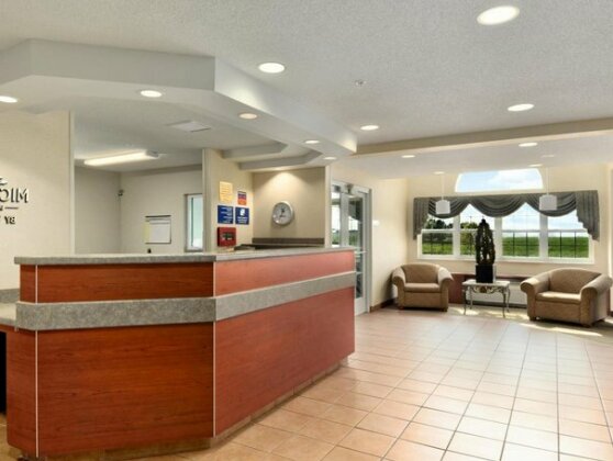 Microtel Inn & Suites by Wyndham Tunica Resorts - Photo2