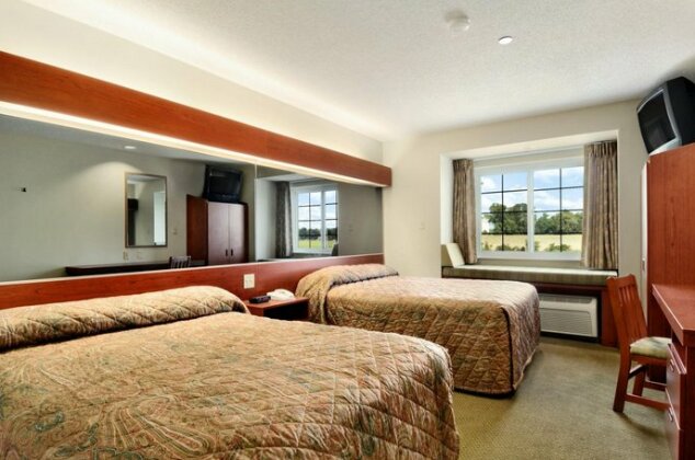 Microtel Inn & Suites by Wyndham Tunica Resorts - Photo5