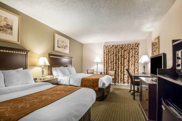 Comfort Inn & Suites Rochelle - Photo5