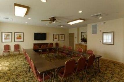 Country Inn & Suites by Radisson Rock Falls IL - Photo5