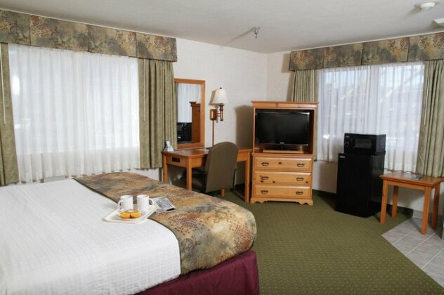 Best Western Inn at the Rogue - Photo4