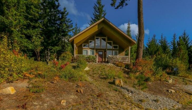 Big Pine Lodge Ronald