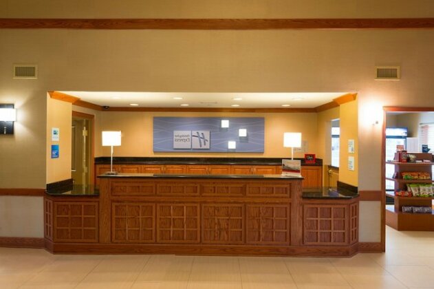 Holiday Inn Express Hotel & Suites Chicago West Roselle - Photo5