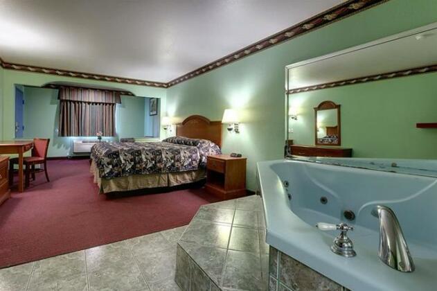 Americas Best Value Inn & Suites Houston Rosenberg - Photo3
