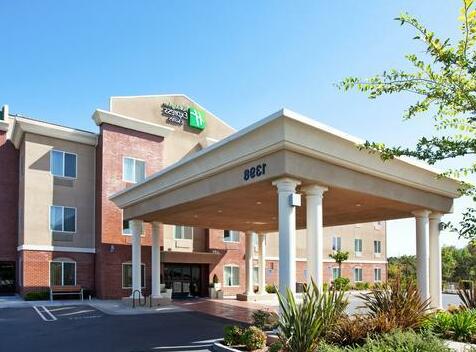 Holiday Inn Express Hotel & Suites Roseville - Galleria Area - Photo3