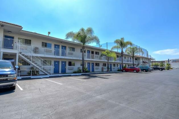 Motel 6 Los Angeles - Rowland Heights - Photo4