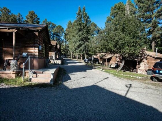 Apache Village 10 King Studio Midtown Sleeps 2 - Photo4