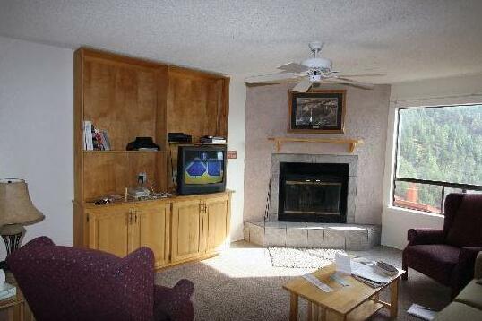 Crown Point Owners Association a VRI resort - Photo2