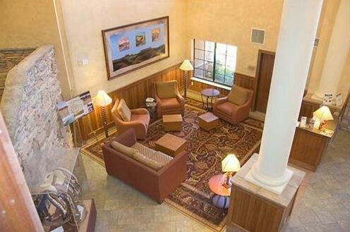 MCM Elegante Lodge & Resorts - Photo2