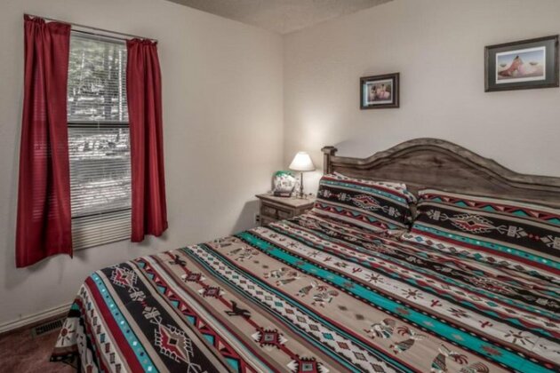 Rocky Top - Two Bedroom Cabin