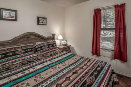 Rocky Top - Two Bedroom Cabin